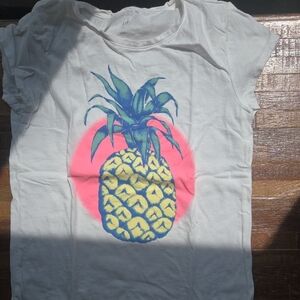 GAP White and Yellow Short Sleeve Tee with Pineapple Graphic